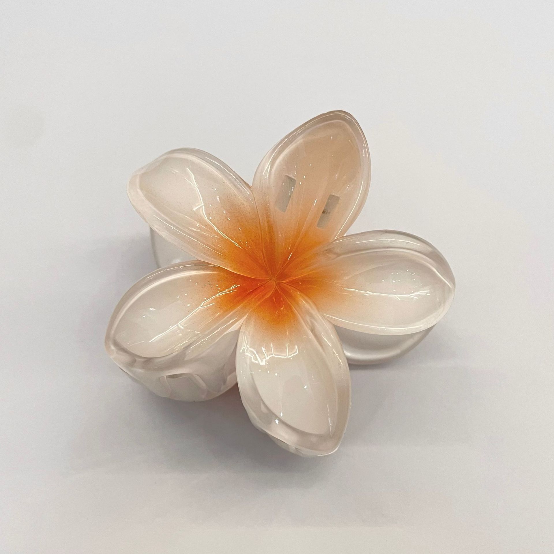 Vacation Egg Flower Hair Clips Hawaii Beach Claws Bohemian Hairpin for Girls: SKY BLUE