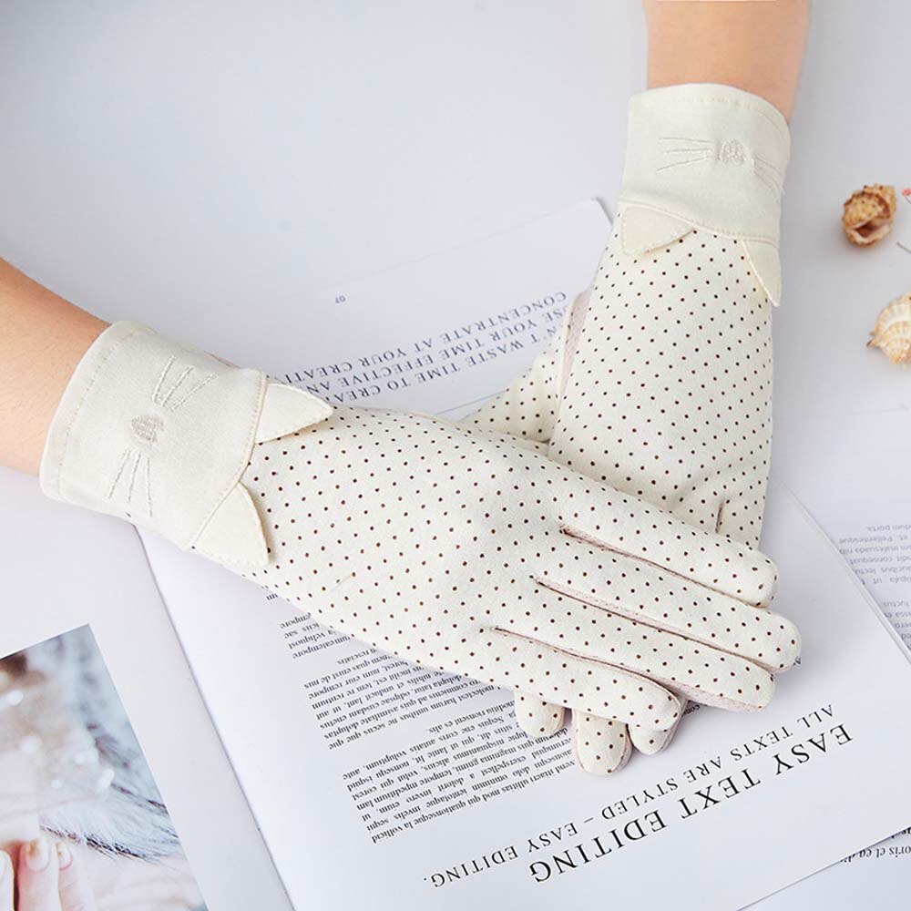 Mode Vrouwen Handschoenen Dames Zon Protec Handschoenen Dunne Zomer Rijden Elastische Katoen Ademend Rijden Handschoenen Leuke Kat Dot Mitten