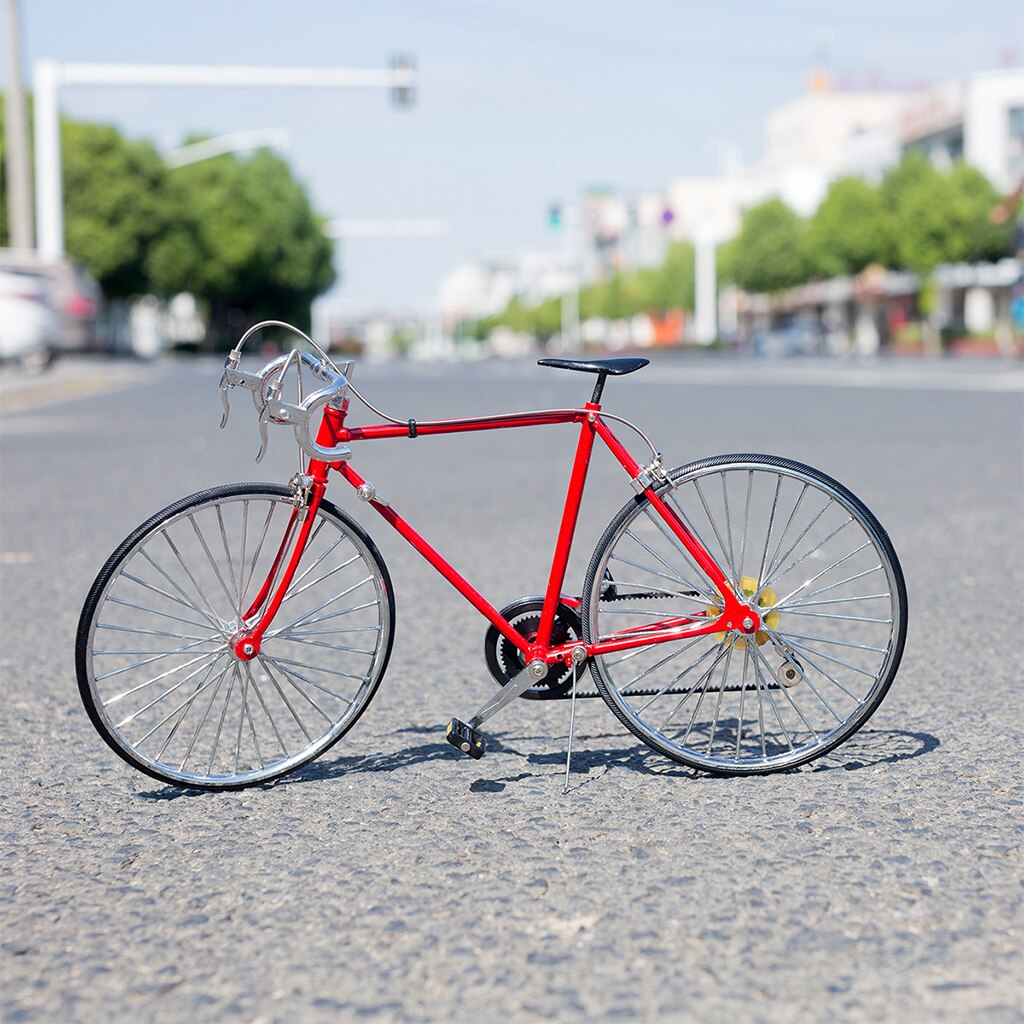 1/6 Bicycle Model Kit Home Living Room Office Desktop Decoration Collections for Boys Girls: red