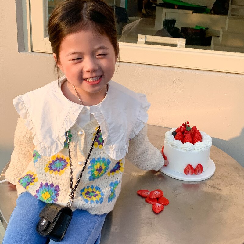 Lente Meisjes Mode Bloemen Hollow Vesten Ontwerpen Gebreide Lange Mouwen Truien