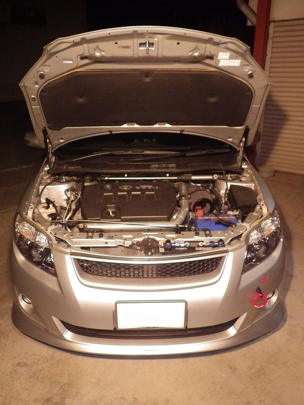 2006 toyota corolla fielder zre 142g farmari etupelti konepelti kaasujouset nostotuki iskunvaimennin hiilikuitu