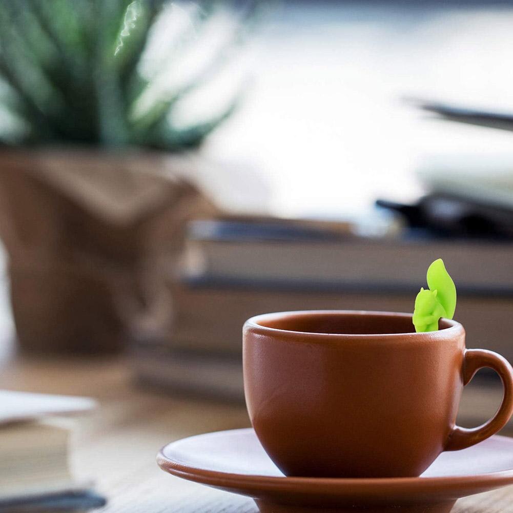 1Pcs Squirrel Tea Bag Hanging Cute Silicone Tea Infuser Beautiful Hanging Colors Bright Cup and Label Tea Clip Mug X9Q8