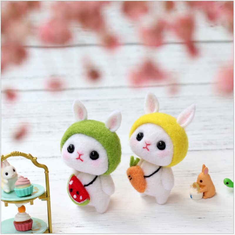 Handmade diy material package with wool felt poke and poke music cute pet puppy cute pet bunny series combination