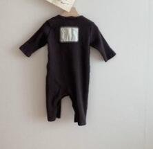 Milancel baby bukser enkelt bryst spædbørn drenge jumpsuits koreansk stil spædbørn piger legedragt: Sort / 12m