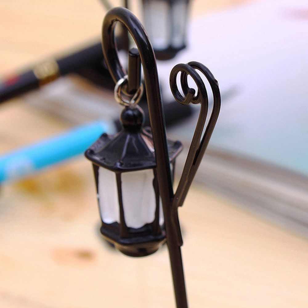 1pc Streetlight Shape Wedding Favors Party Supplies Decoration Reception Clip Number Place Cards Name Holder Seat Card