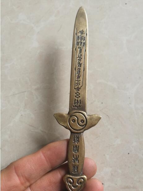 Statue en cuivre 16cm/épée en bronze ancien | Amulette, maison de ville Exorcise les esprits malins