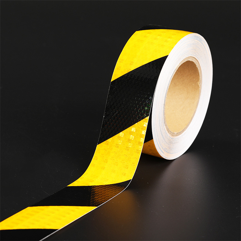 Glänzendes reflektierendes Sicherheitswarnband, selbstklebendes, reflektierendes Klebeband mit Köper-Druck für PVC-Reflexband, Autozubehör: verrotten