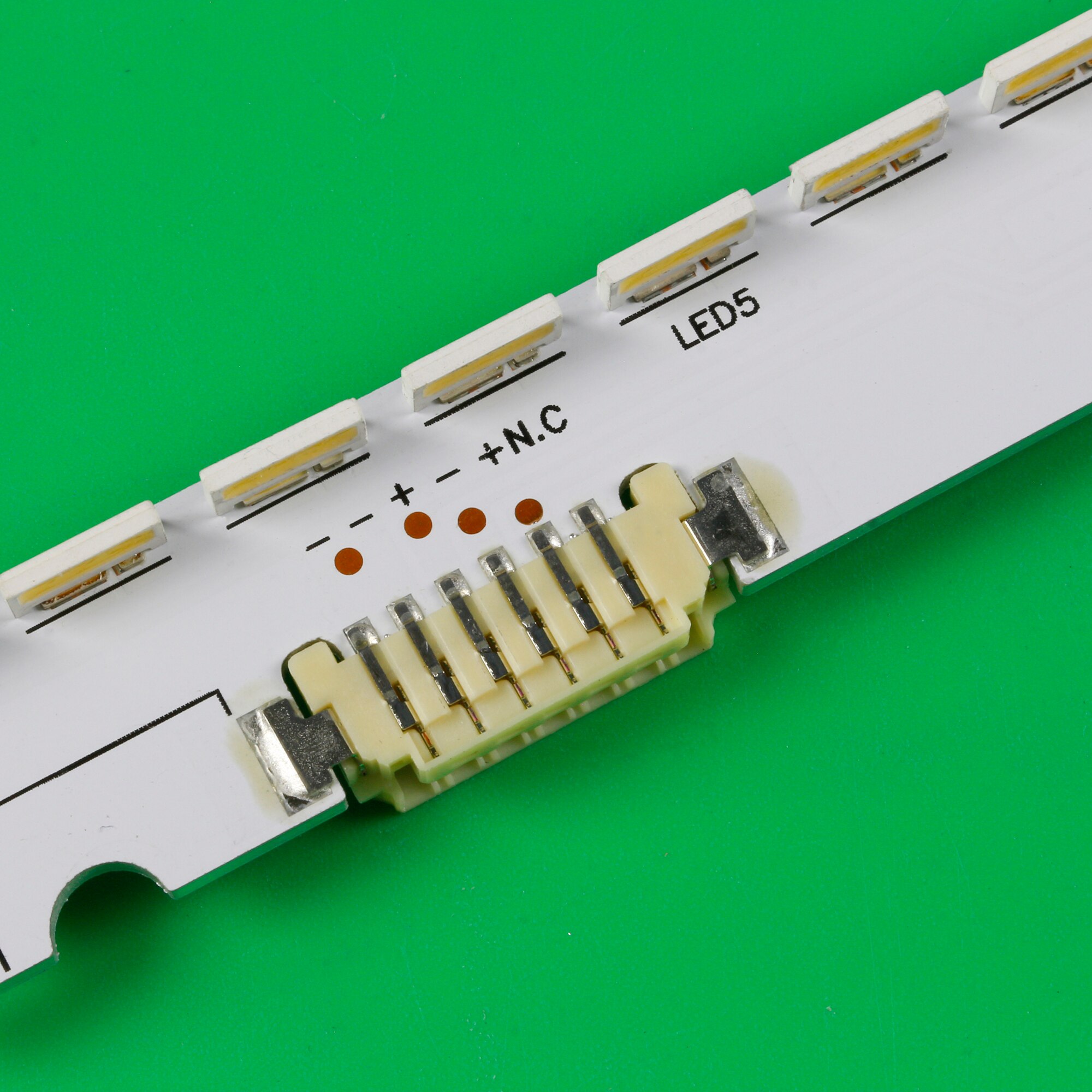 44LED * 6V 406mm LED bande pour samsung UA32ES5500 UE32ES6100 S LED 2012svs32 7032nnb 2D V1GE-320SM0-R1 32NNB-7032 LED-MCPCB