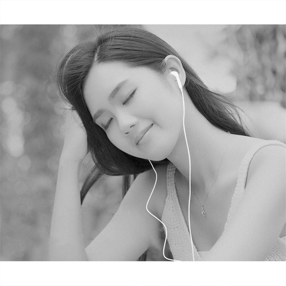 Macaron Wired Headphones In-Ear Earphones Noise Canceling Headphone Stereo Sport Music Headset Microphone 3.5mm Jack Earbuds