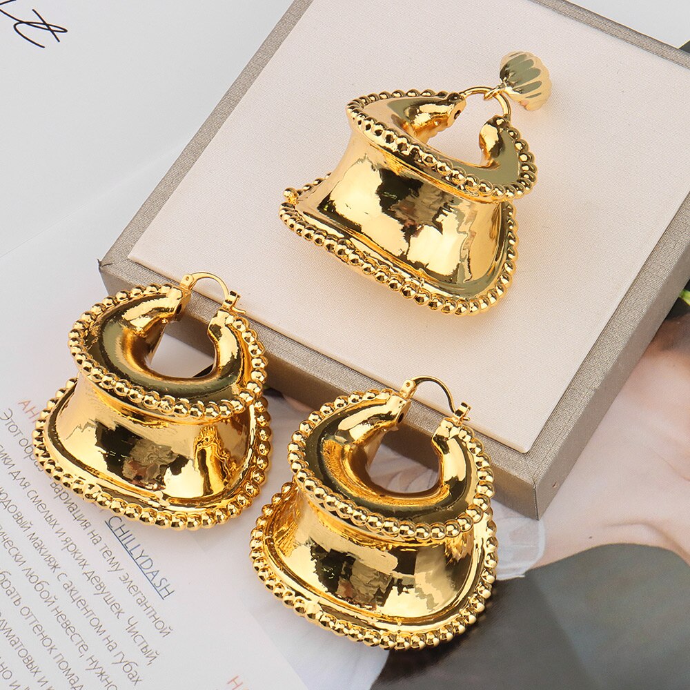 Ensemble de bijoux africains pour femmes, boucles d&#39;oreilles de mariage, dubaï, pendentif collier pour mariée, accessoire nigérian plaqué or: Earrings and Pendant