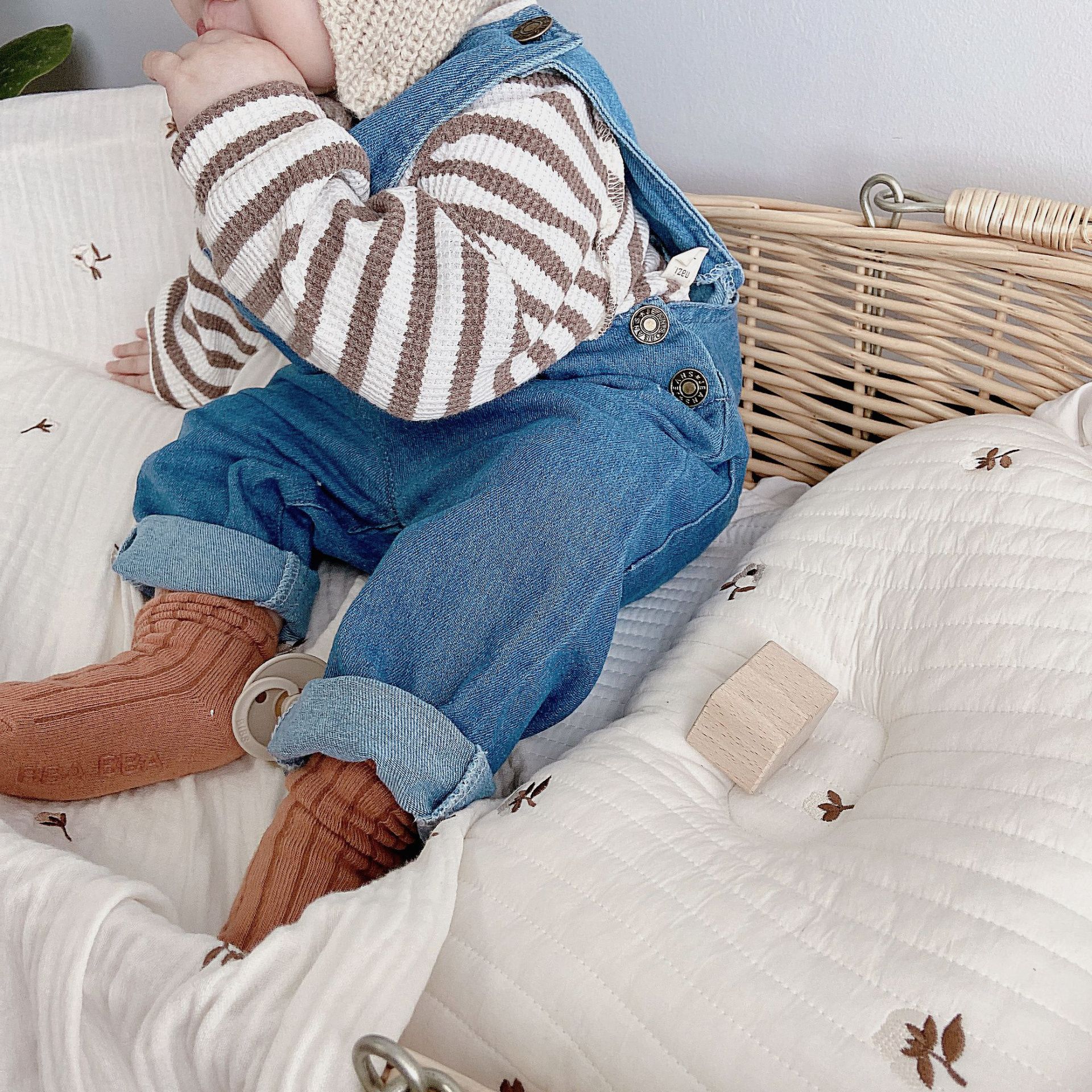 Combinaison en denim ample et doux pour enfants de 0 à 5 ans, à manches pour garçons et filles, à poche en cœur, combinaison automne