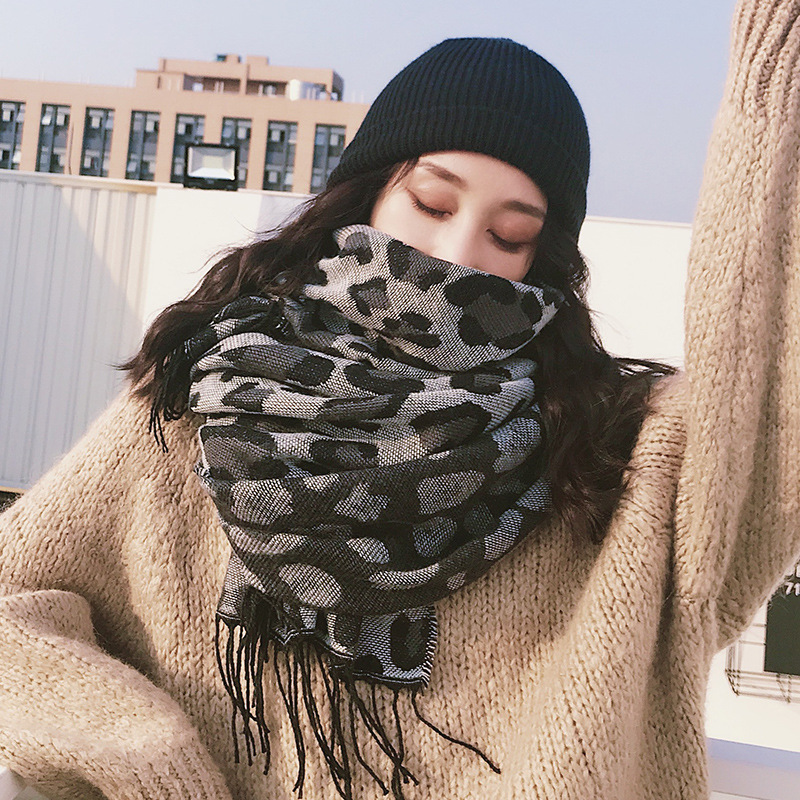 Bufanda mujer invierno estilo leopardo salvaje pelo borde decoración cálido cuello chal imitación cachemir leopardo bufanda: Gris