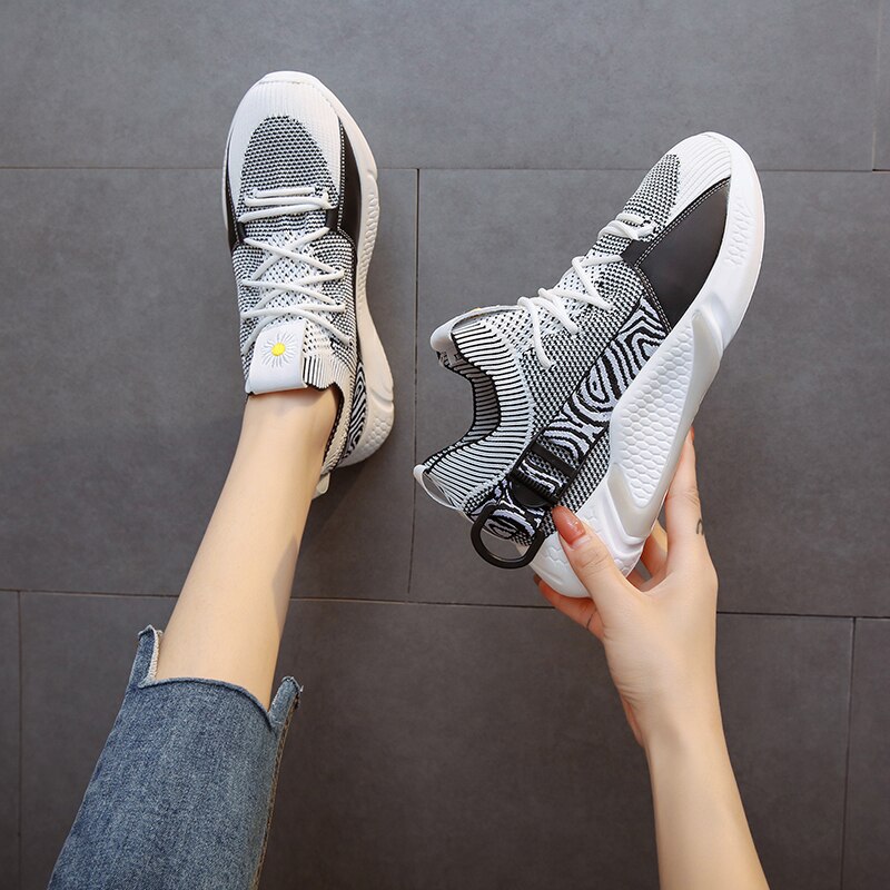 Light Running Shoes Comfortable Leisure Women's Sneaker Breathable Wear-resistant Outdoor Walking Women Sport Shoes