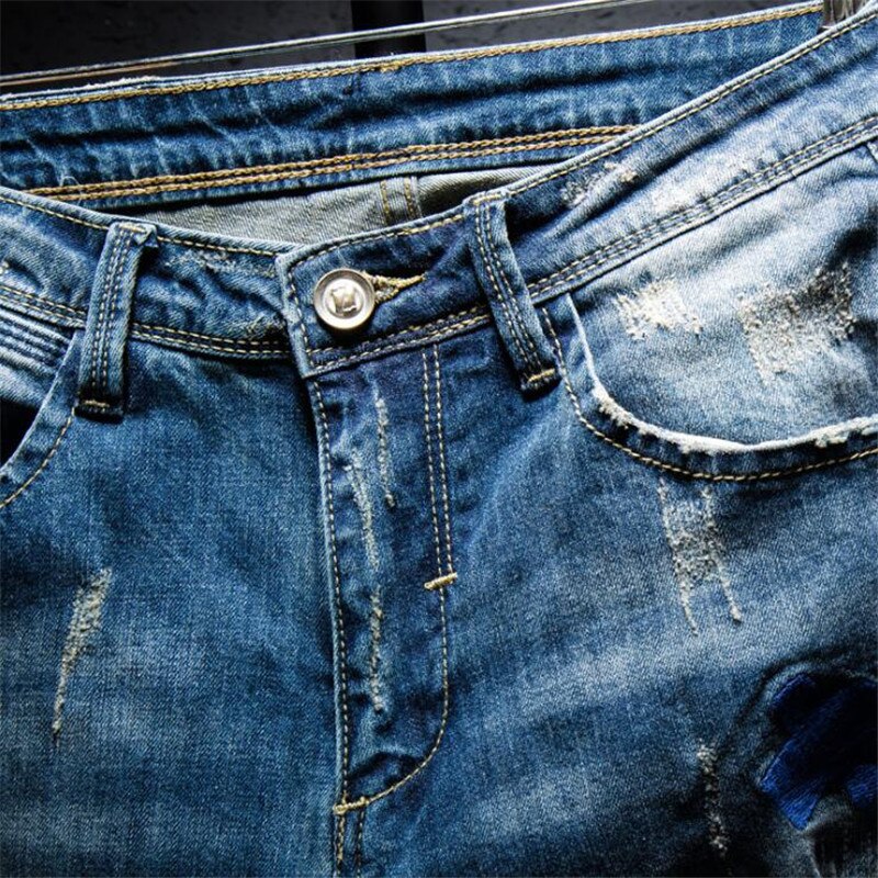 Mænds farvet patchwork flået jeans trendy patch broderi stretch denim bukser slanke lige bukser