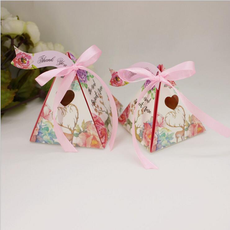 50 PCS Triangl Candy Box Pyramid Tip Wedding Favor Boxes Bridal Shower Favors Packaging Bag