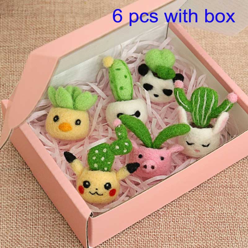 Non-Finished Women Felt Craft Kit Lovely Animal Cactus Plant Wool Needle Felt Material Decoration For Birthday Friend DIY: ZT005-6 pcs with box