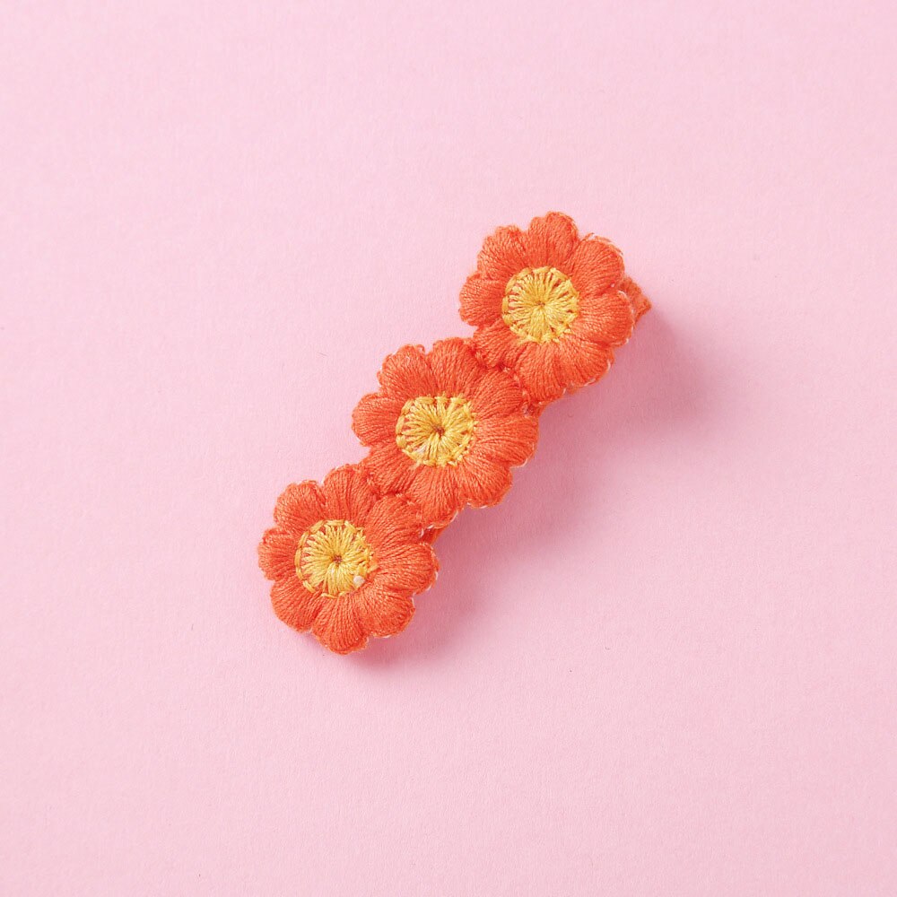 Cute Fabric Children's Hair Accessories Solid Color Wool Sunflower Hairpin Girls Word Clip Ponytail Clip Side Clip: LH072-03