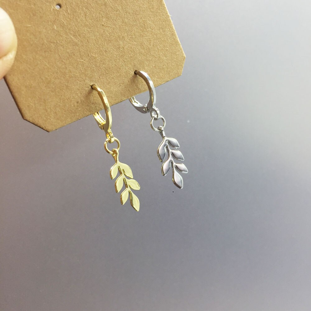 Eruifa 20pcs 7*14mm Gold/Silver Plated Leaf Zinc Alloy Charms Pendant Jewelry DIY Necklace Bracelet Earrings 2 colors