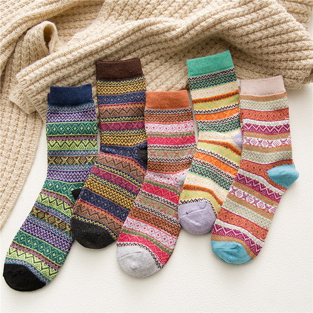 5 Paren/set Winter Dikker Wol Vrouwen Meisjes Sokken Etnische Multicolor Gestreepte Zachte Warme Casual Sport Sokken Kleding Leuke Sok