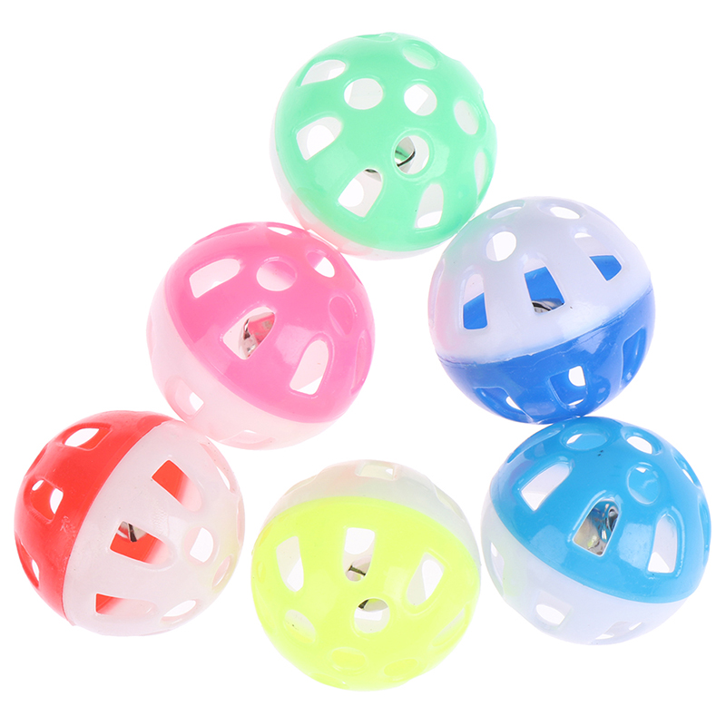 1pc husdjur leksak katt ihålig klocka boll 3.8cm papegojor leksak fågel ihålig klocka boll för parakit cockatiel tugga rolig bur slumpmässiga färger