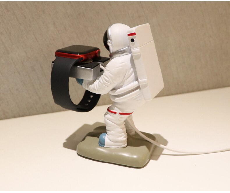 Astronaut Desktop Wireless Watch Charging Stand for Apple Watch 1 2 3 4 5 6 7 Watch Charging Base Storage Rack Support