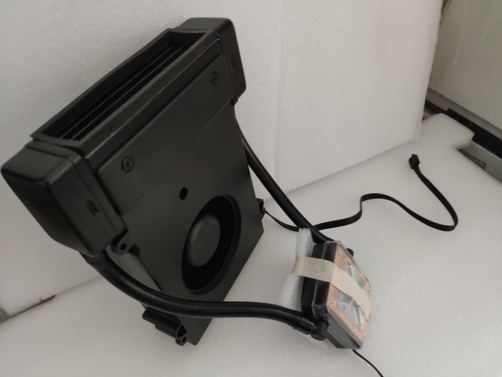 Pirate ship H5 SF CPU radiator Mini itx silent / with silicone grease / integrated water cooling