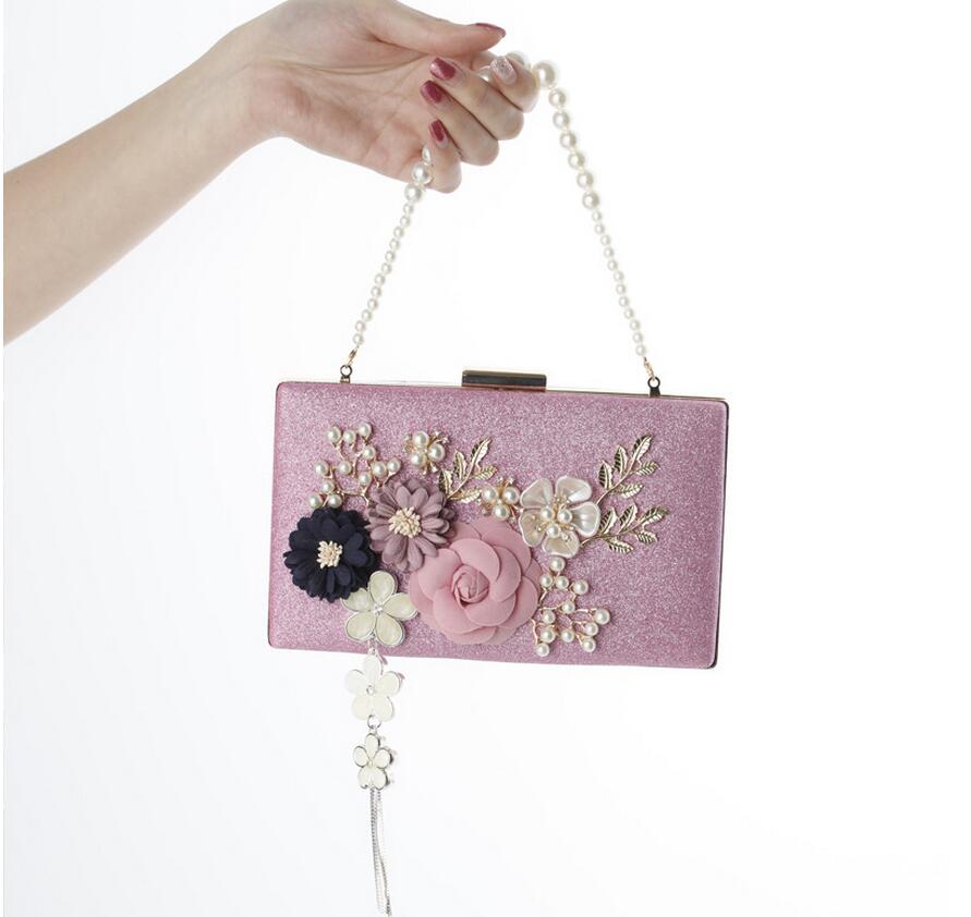 Håndlavede blomsteraftentasker bryllupskoblingstasker med perlekæde festtasker til damer  mn569