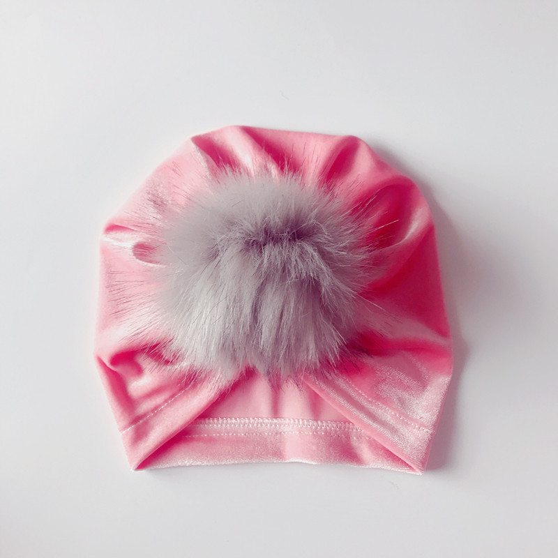 Baby turban hattar vår höst barn sammet mössor barn mössa pompom päls hatt varm flicka mössor: Rosa