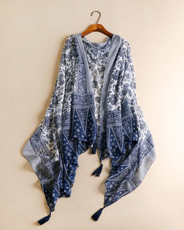 Qa1095 blauwe en witte porseleinen poncho's met kwastjes voor dames, sjaals voor op reis: Default Title