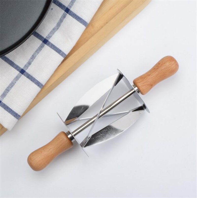 Rolling Cutter Kitchen Baking Making Croissant Cake Decorating Tools Stainless Steel Croissant Bread Wheel Dough Pastry Knife