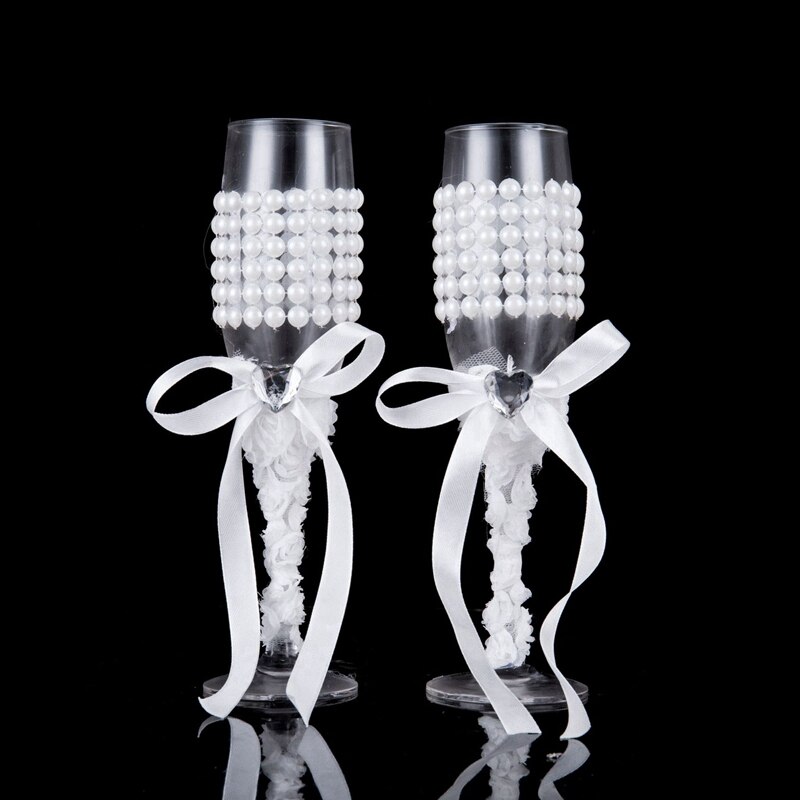 2pc/ set brud- och brudgumklänning champagneflöjter bröllopsglasögon set kopp rostbägare bröllop hem hotell dekoration