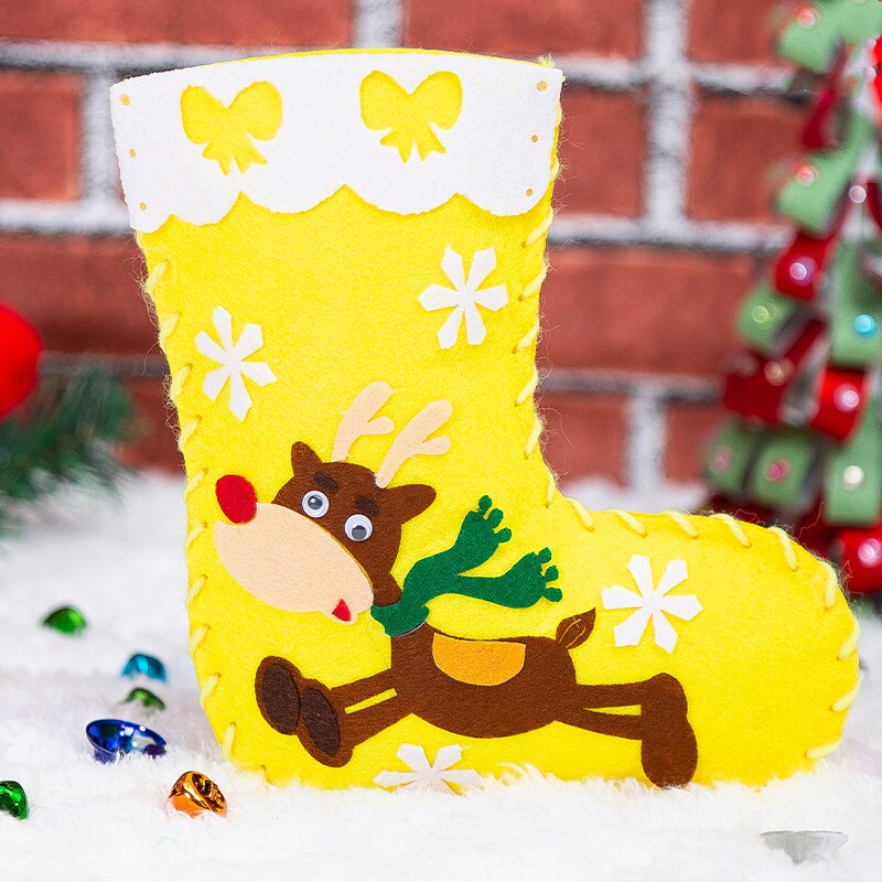 Non-woven Christmas Socks Sewing Socks Christmas Children DIY Handmade Materials Pack Kindergarten Handmade: Sdw1011