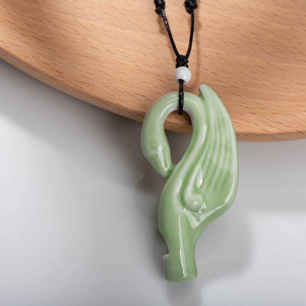 Collier en Céramique Inspiré du Dessin Animé pour Enfant, Parfait pour Amis et Étudiants, X410: Rouge-brun