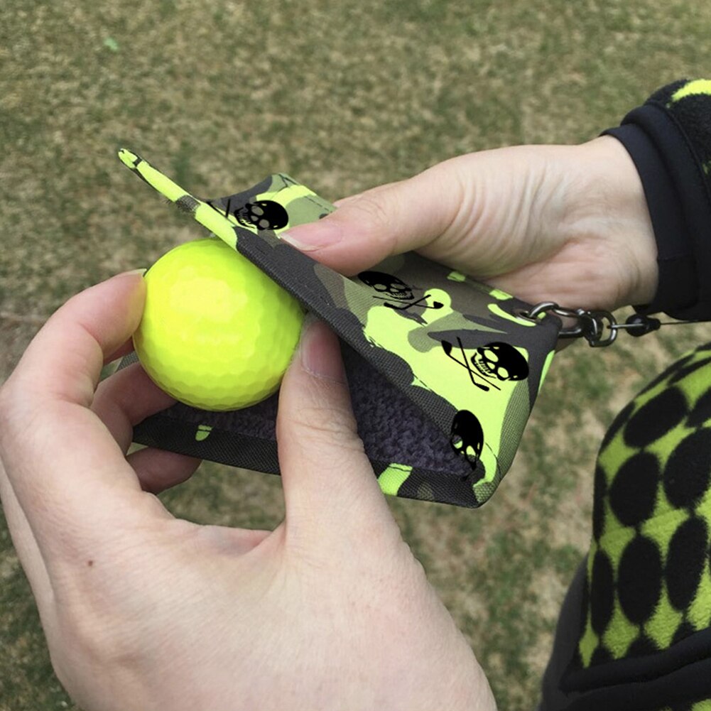 Piłka golfowa Club Head tkanina do wycierania z karabińczykiem kamuflaż Mini kwadratowe ręczniki do czyszczenia profesjonalne akcesoria do golfa