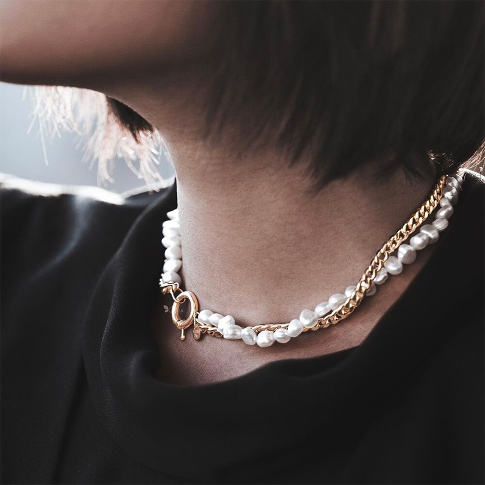 Vintage Pearl Necklaces for Women Round Buckle Double Layer Metal Link Chain Choker Necklace Birthday Jewelry