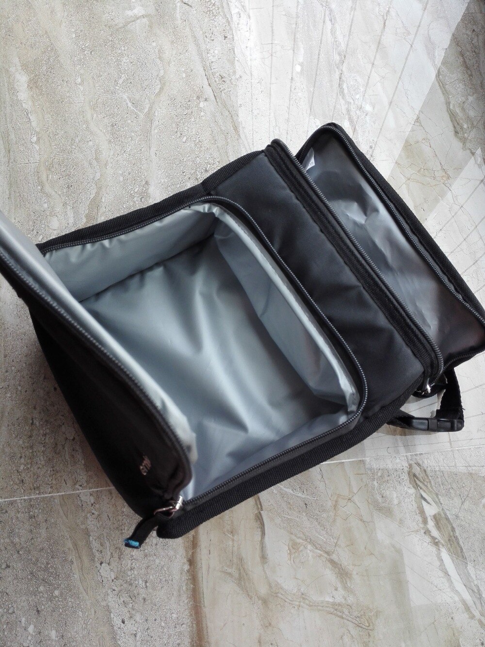 Embark Thermal bag Lunch Picnic Bag Insulated Ice pack Cooler Bag Lunch Box Kit Pouch handbags