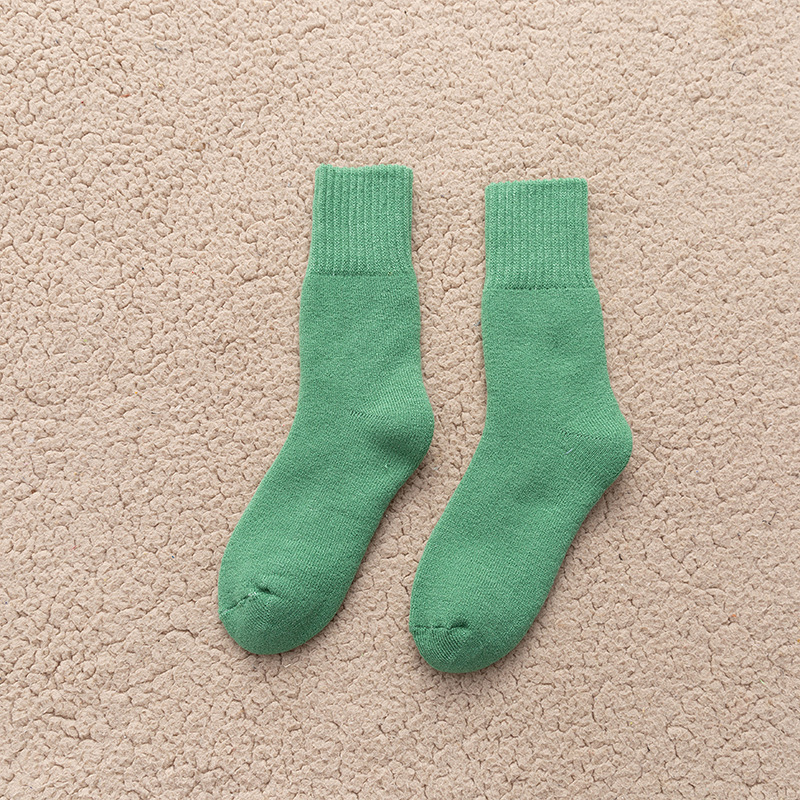 Winter Thicken Warm Women's Socks Solid Black White Velvet Boots Floor Sleeping Sock Thermal Warmer Snow Sock for Christmas: Green