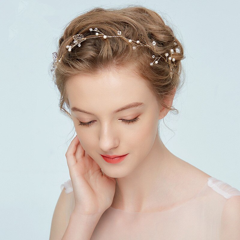 Simple Wedding Crystal Crown Bride Hair Jewelry Handmade Golden Rhinestone Bridal Tiaras Crown Accessories Wedding Hair: Default Title