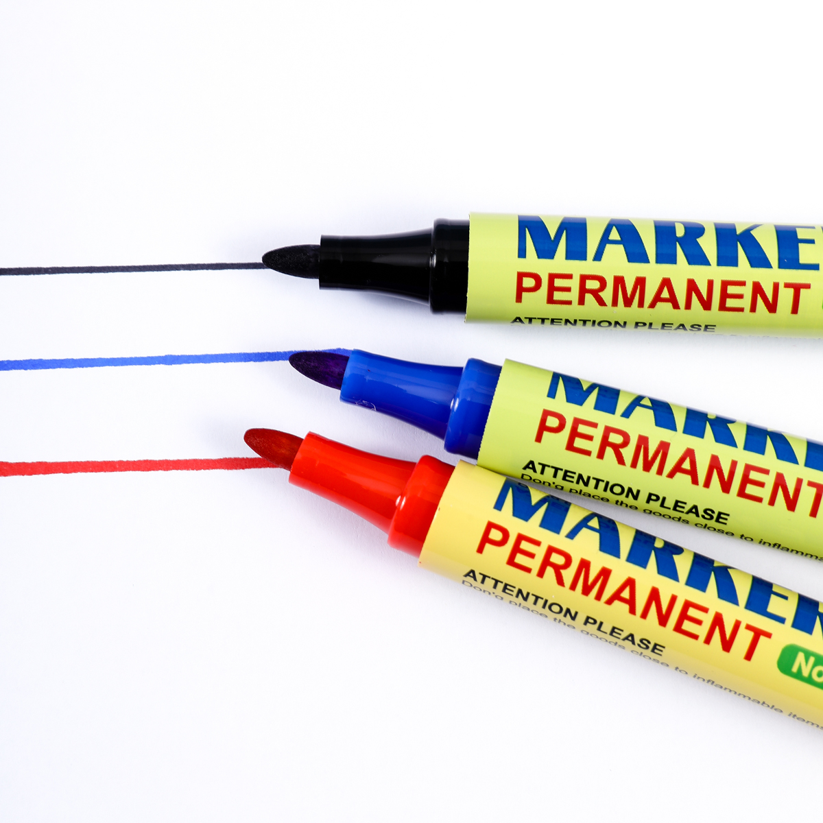 4pcs Large Capacity Waterproof Markers, Bold Tip, Non-Erasable For Plastic Surfaces