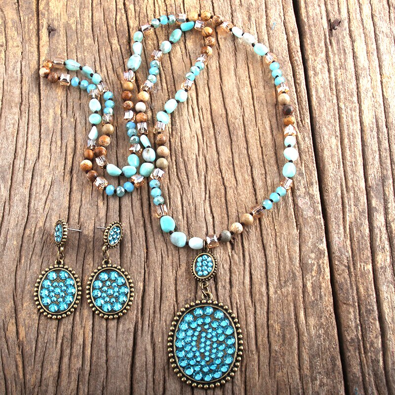 RH Boho Schmuck Set Semi Kostbare Stein & Glas Verknotet Pflastern Kristall Anhänger Halskette Ohrring Set Frauen: blue