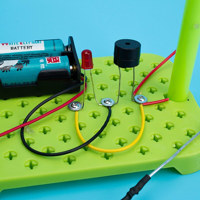 Brandtråd chok elektrisk berøring labyrint træning til legetøj diy fysiske kredsløb videnskab og teknologi undervisningshjælpemidler – Grandado