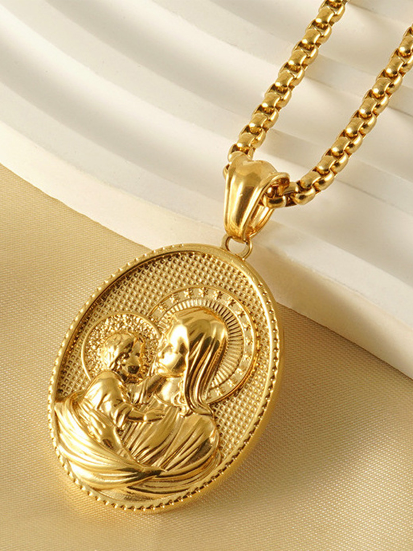 Modieuze Roestvrijstalen Ketting Voor Vrouwen Mannen Westerse Mythologie Mens Vorm Kruis Hanger Ketting