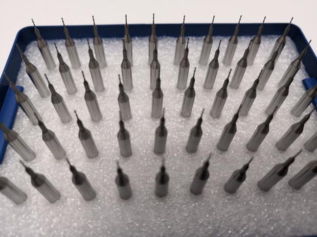 Japanese imported tungsten steel drill bit blade 3mm lathe bench drill special drill head Take off the Watch the pole