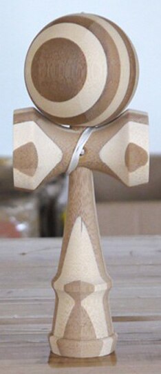 18.5cm bambus pu maling træ kendama bolde dygtig jumbo kendama snor udendørs jonglere spillebold legetøj til: Gul