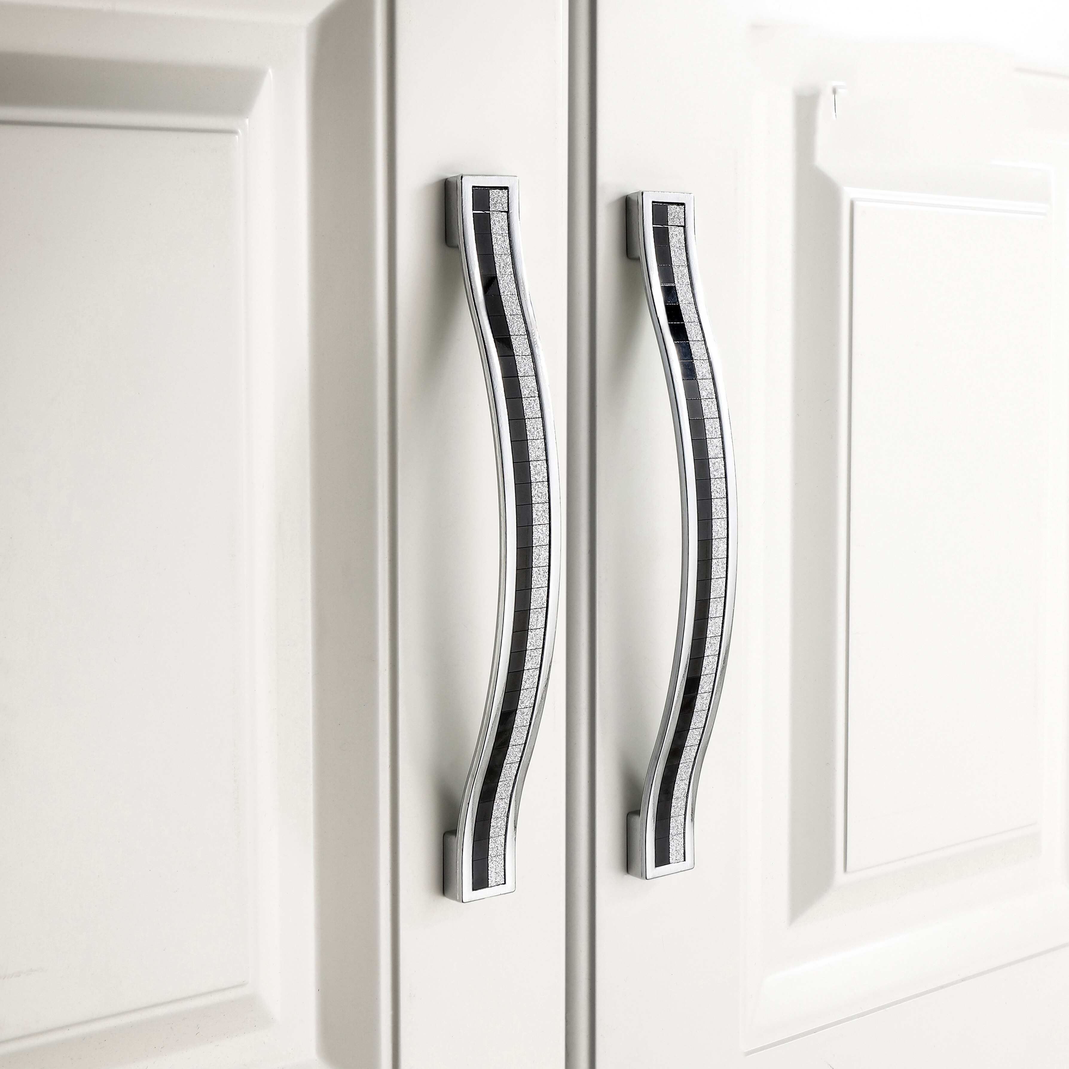 Rhinestone Crystal Drawer Europe Style Aluminum-Alloy Furniture Door Pull Handle for Drawer Cabinet Cupboard Kitchen Hardware