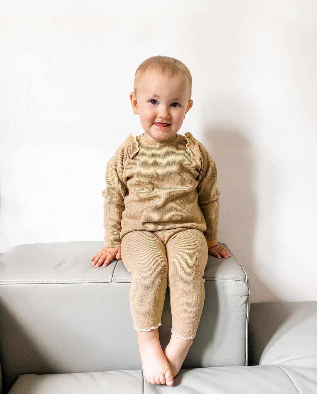 Zuigelingen Baby Jongen Meisjes Pyjama Kleding Fall Cooton Top Broek Ruffle Ronde Kraag Lange Mouwen Elastische Kids Sleep Kleding: Bruin / 18-24 Months