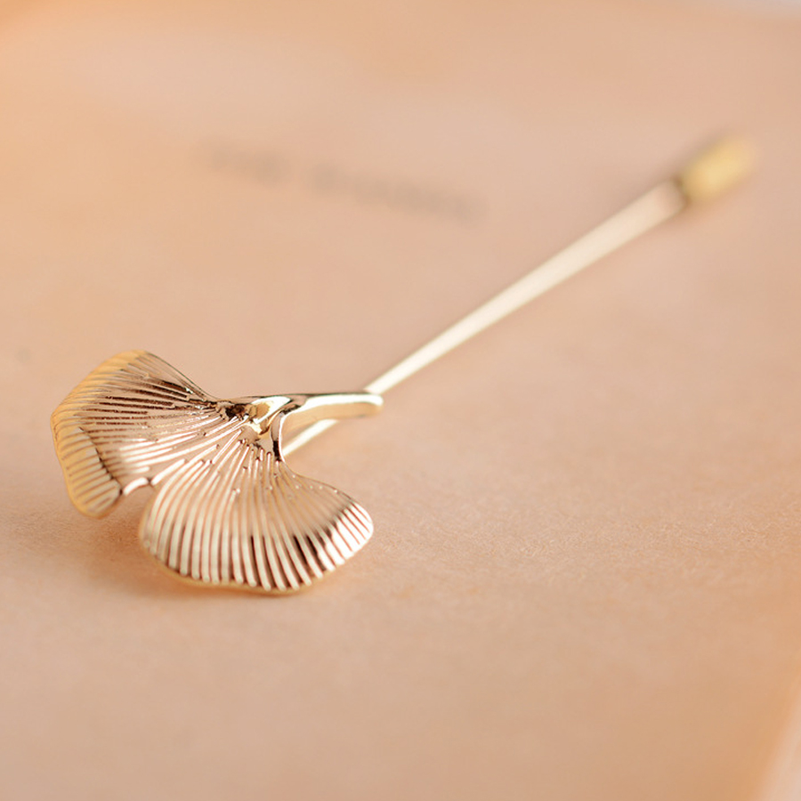 Broches simples de hojas de Ginkgo para mujer, accesorios, decoración de traje, broche de planta, insignia para hombre, alfileres largos de solapa, de amistad de