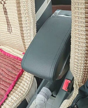 Accoudoir central en cuir synthétique pour ford ecosport, boîte de rangement, porte-gobelet, cendrier, accessoire de style automobile: B styke tout noir