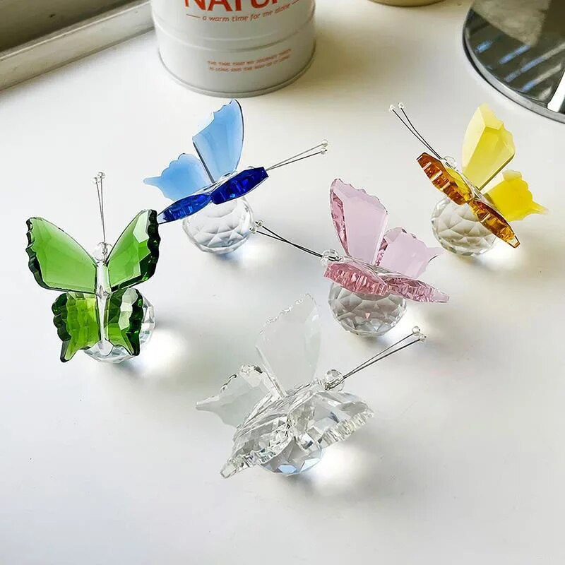 1 pçs borboleta de cristal com bola estatueta casa decoração casamento artesanato vidro coleção ornamentos mesa lembrança presentes