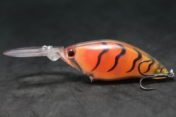Wlure crankbait vislokmiddel 11cm 18.5g met reflectiefolie wobbler deep diver 4-5 meter strakke/snelle actie  c739